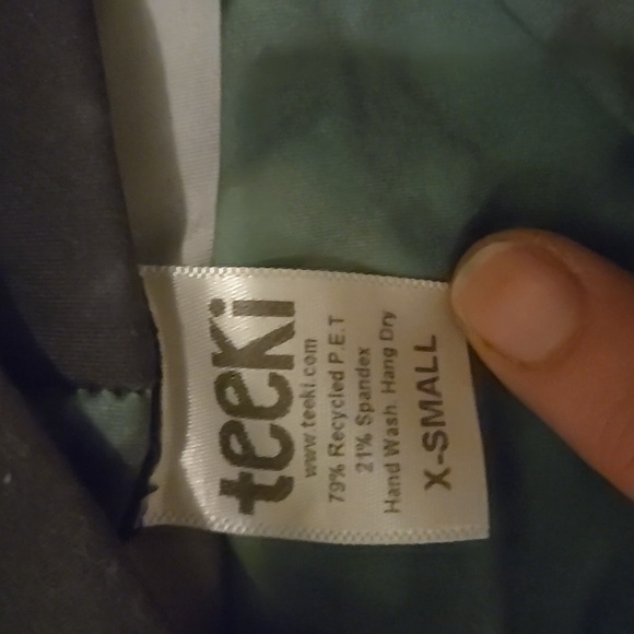 LIKE NEW Teeki XS Dreamcatcher feather full length leggings. - Picture 2 of 6